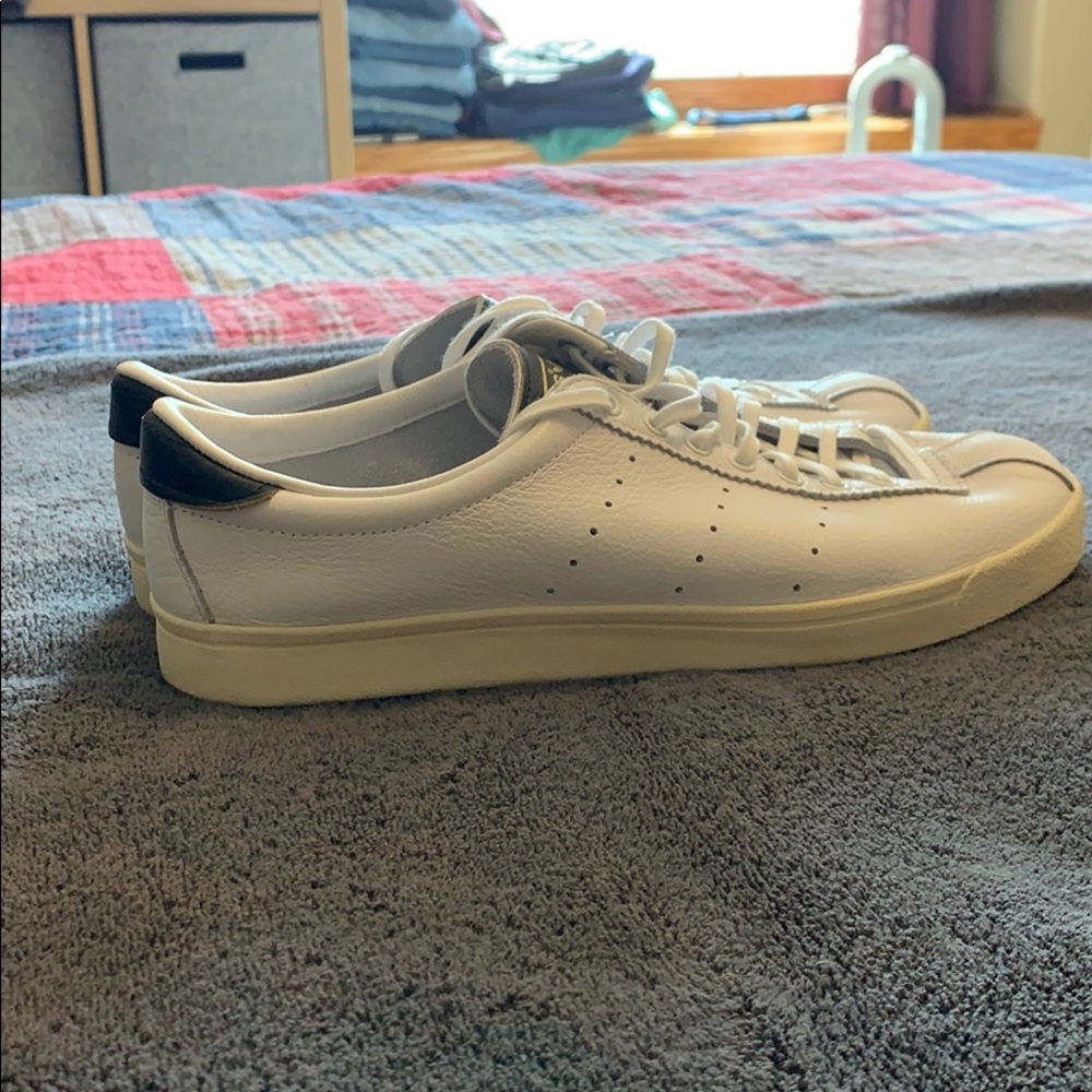 Adidas Lacombe Men’s 10.5 LIKE NEW